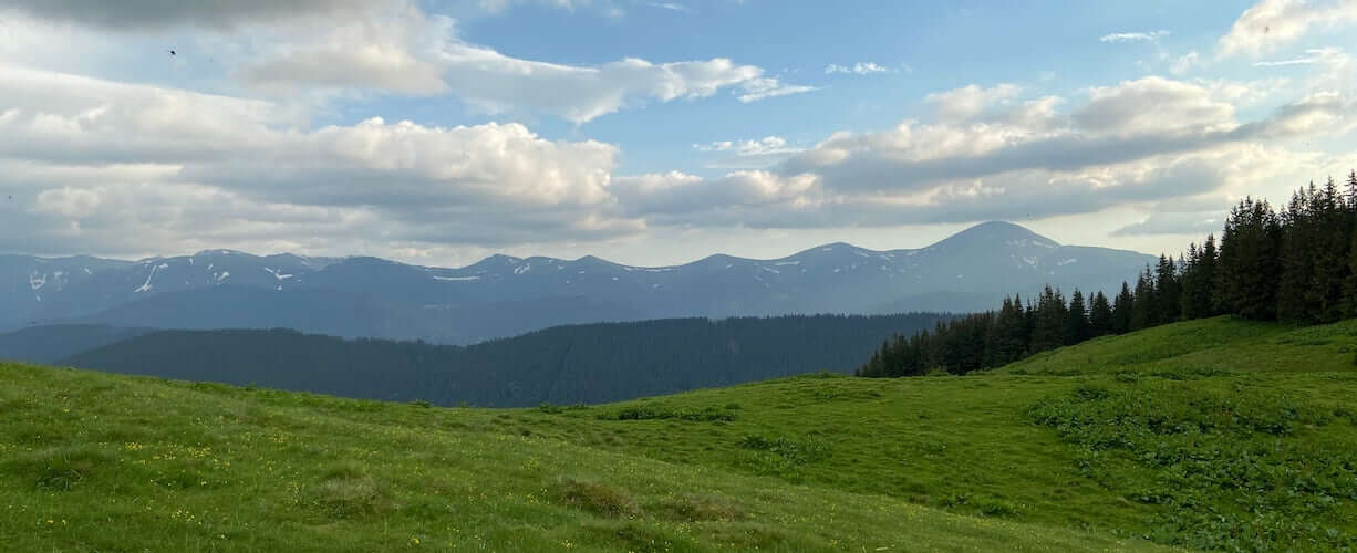 вид на Чорногору